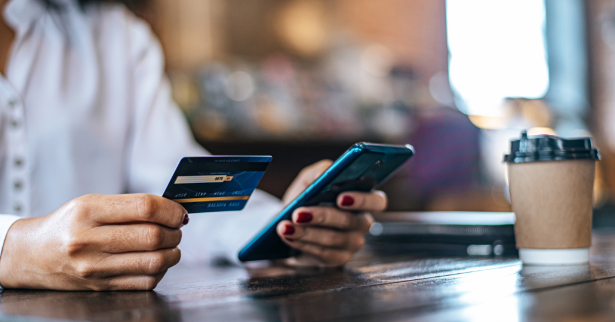 Woman-checking-her-multi-currency-account