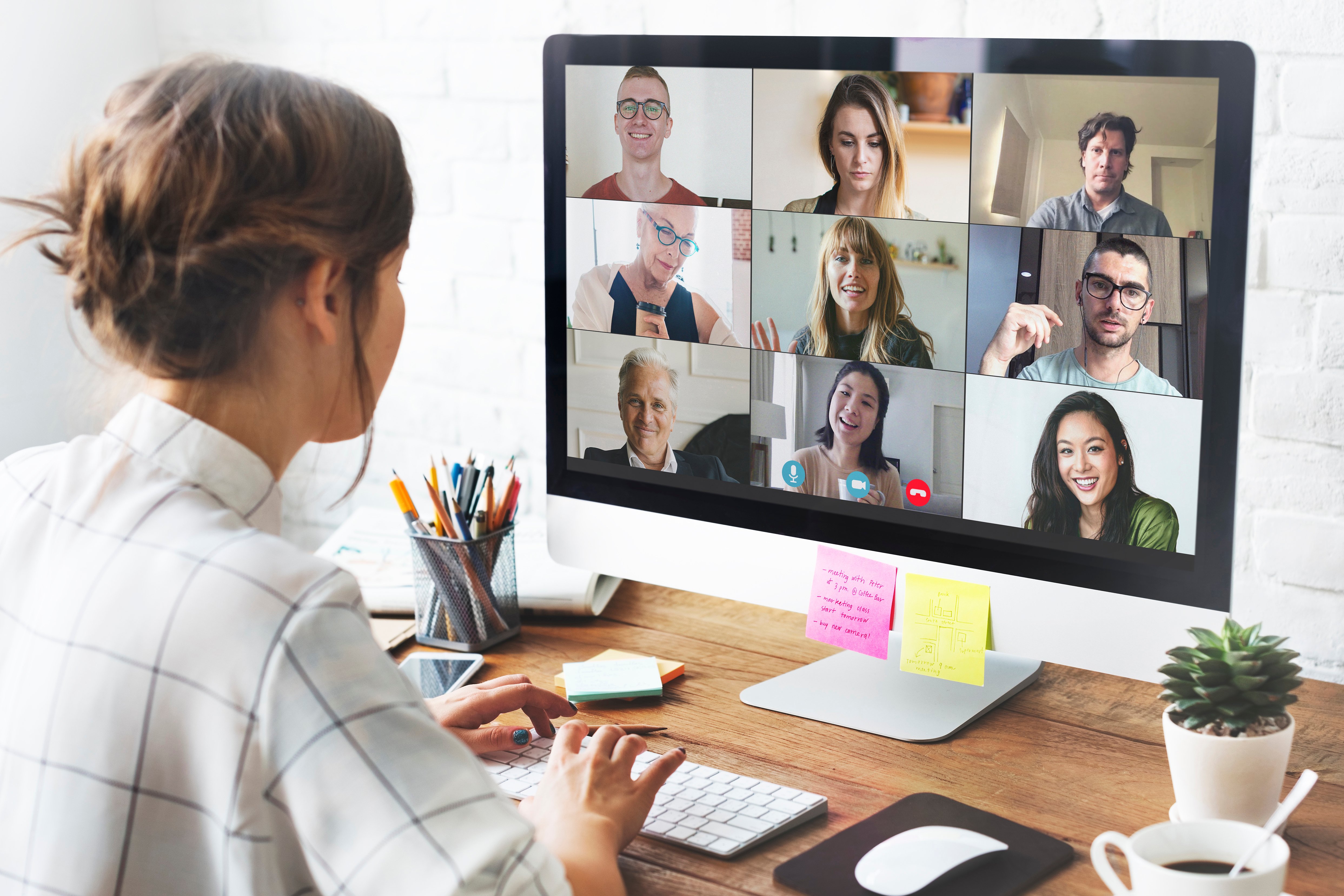remote-team-afloat-during-downturn-by-hiring-in-LATAM